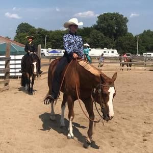 Meet your Posher, Laila